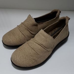 Walking Cradles 6 WIDE Shoes